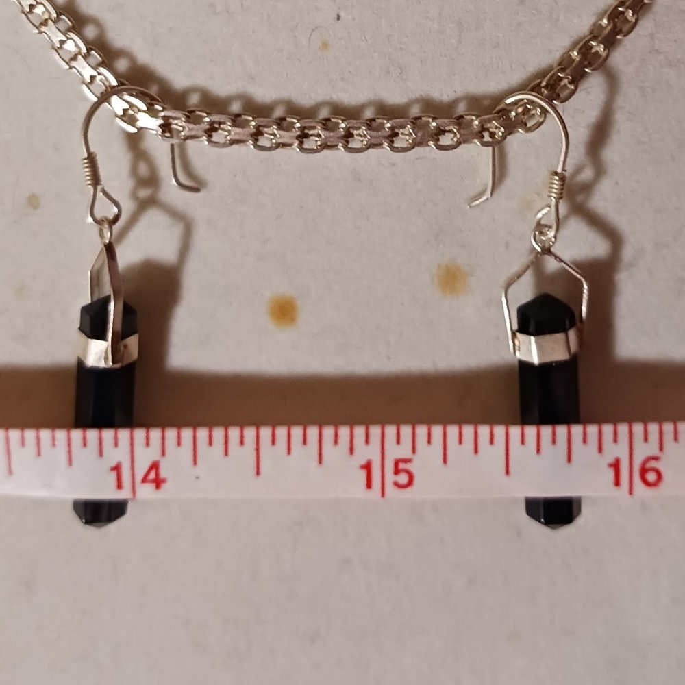 Hand Crafted 90s Vintage Sterling Silver and Onyx Earrings - Picture 7 of 8